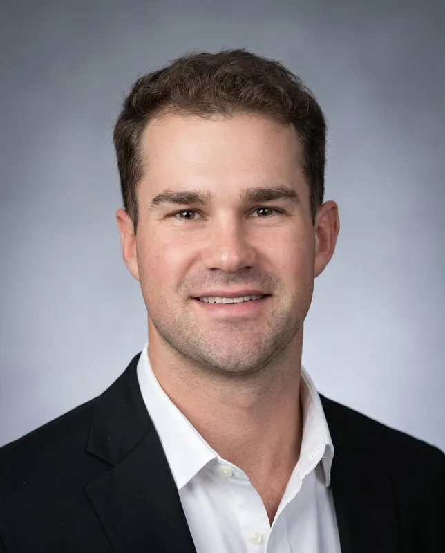 Tyler Fink, Magister