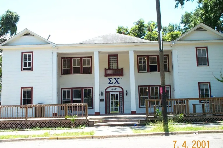 447 West College Avenue chapter house